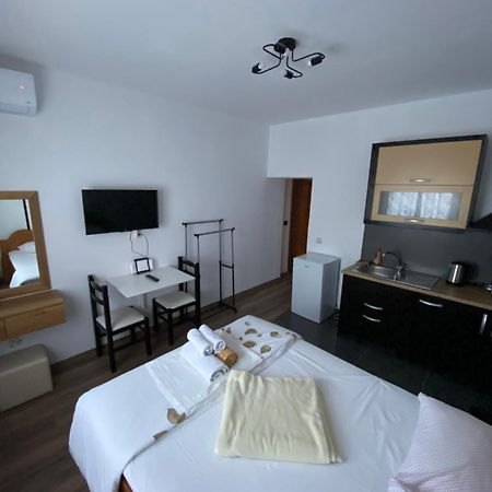 Elti Apartment Sarande Ngoại thất bức ảnh